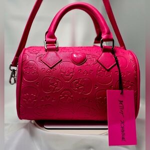 NWT Betsey Johnson Summerween Skull Purse Hot Pink Hearts Barrel Crossbody Bag